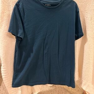Men’s large goodfellow tee